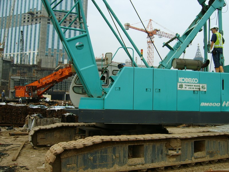 KOBELCO BM800HD