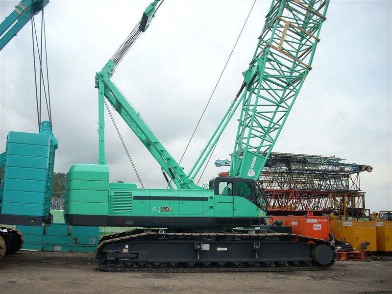 IHI CCH2500