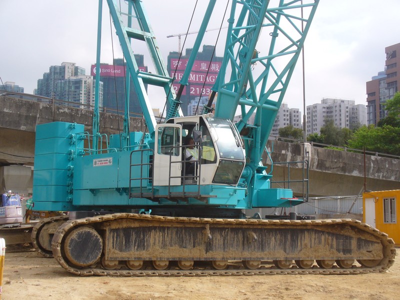 KOBELCO CKE1800-1F