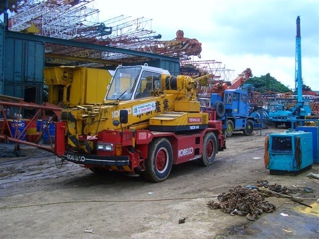KOBELCO RK70