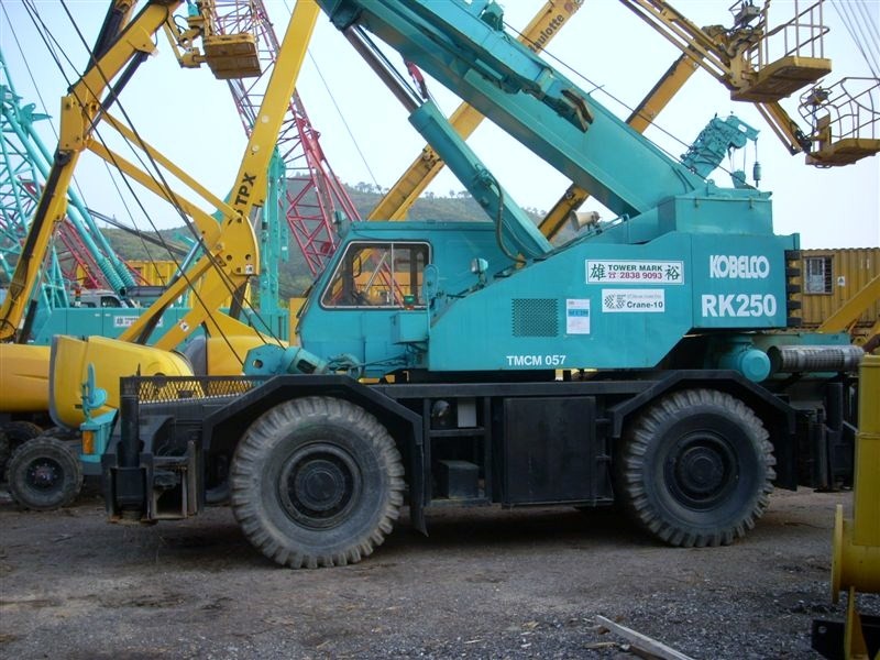 KOBELCO RK250-III